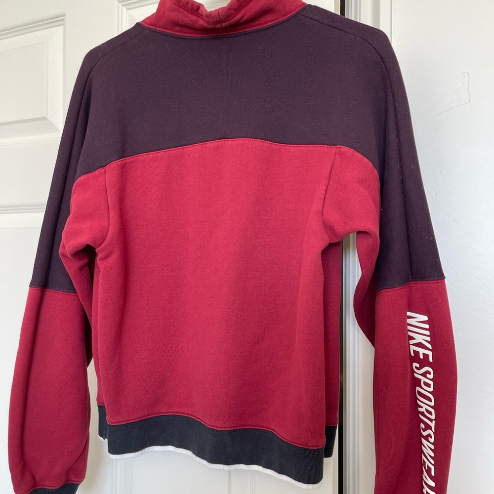 Nike Half-Zip Sportswear Sweatshirt, size XS - Picture 2 of 3